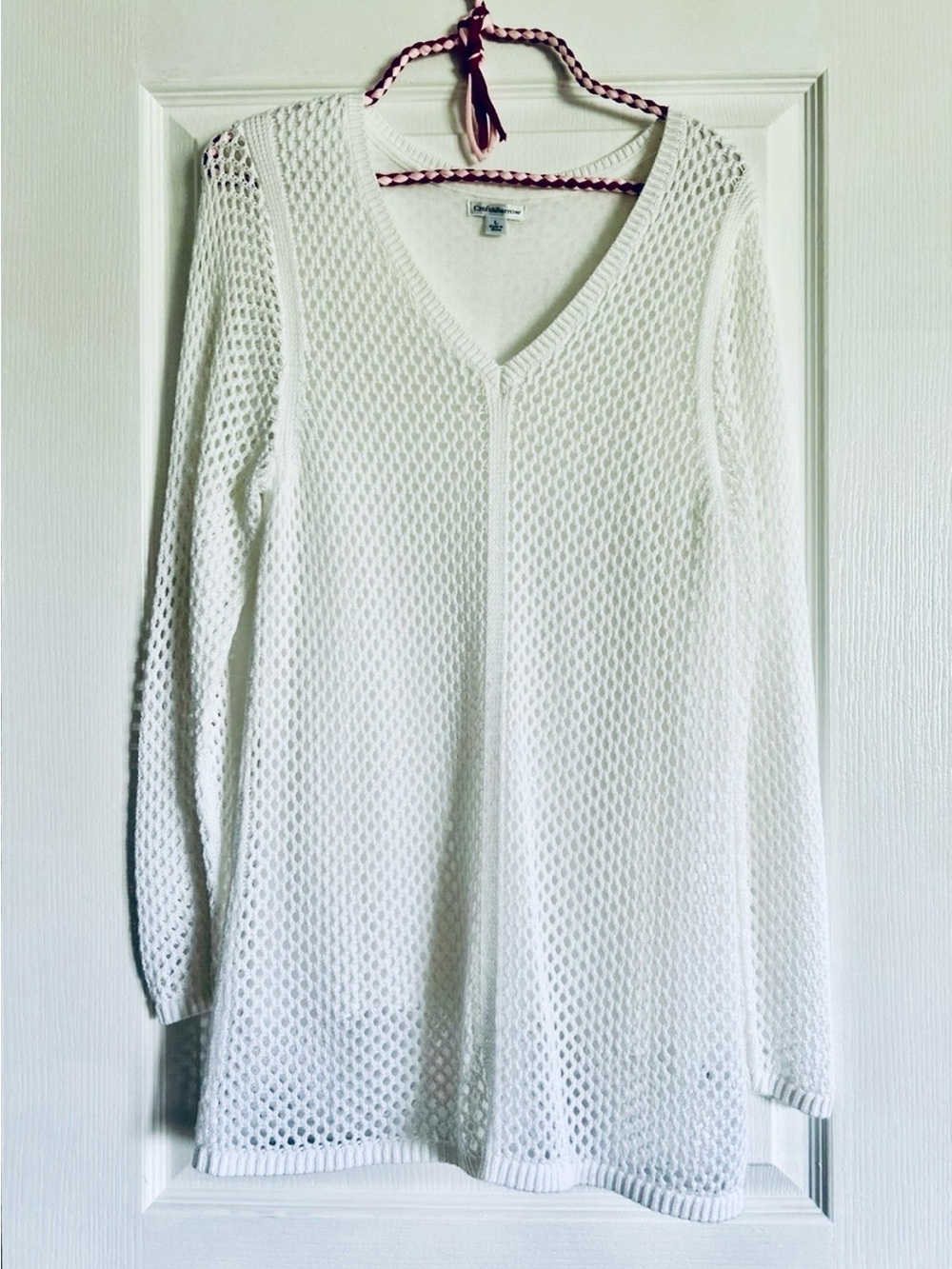 croft & barrow Cream Open-Knit V-Neck Sweater lined super soft and stretchy